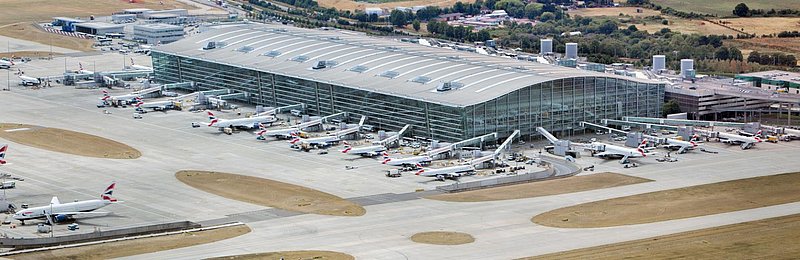 Luftaufnahme vom Terminal 5 vom Heathrow Airport